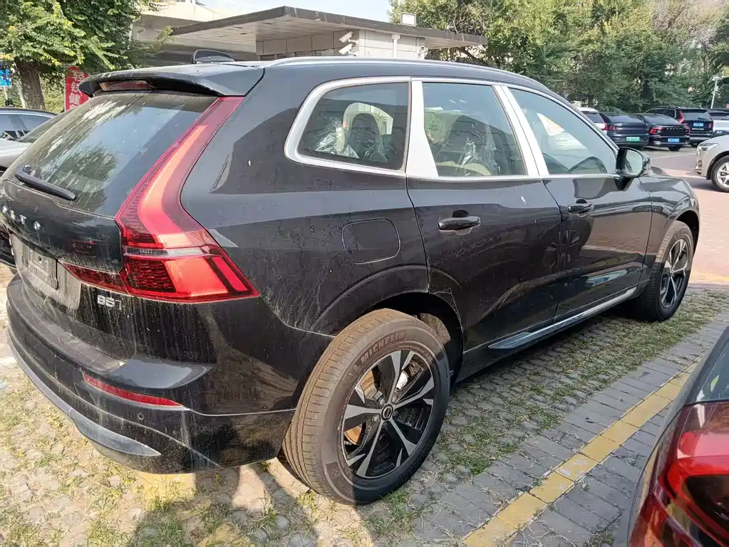 Volvo XC60 — миниатюра 5