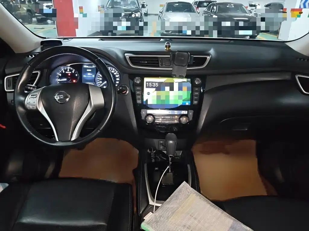 Nissan X-Trail — миниатюра 13