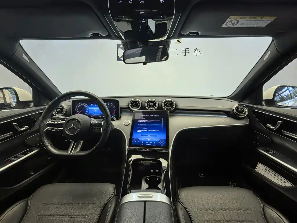 Mercedes-Benz C-Class — миниатюра 11