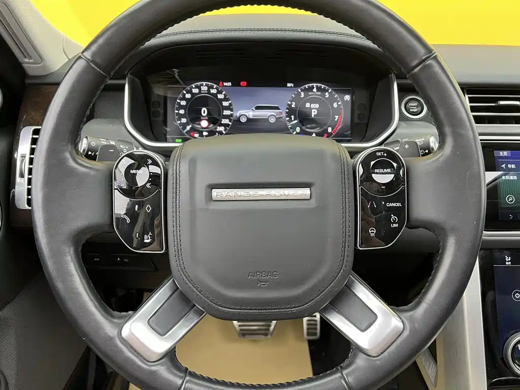 Land Rover Range Rover — миниатюра 17