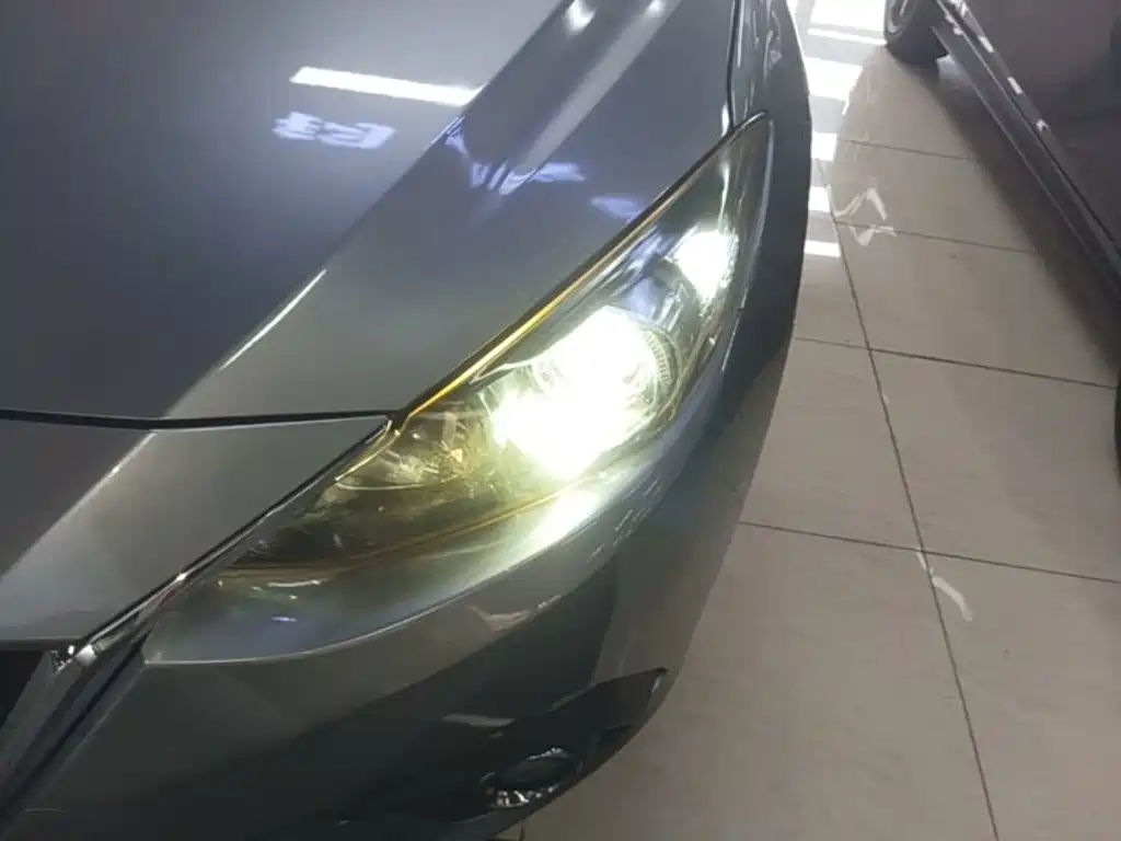 Mazda 3 Axela — миниатюра 24