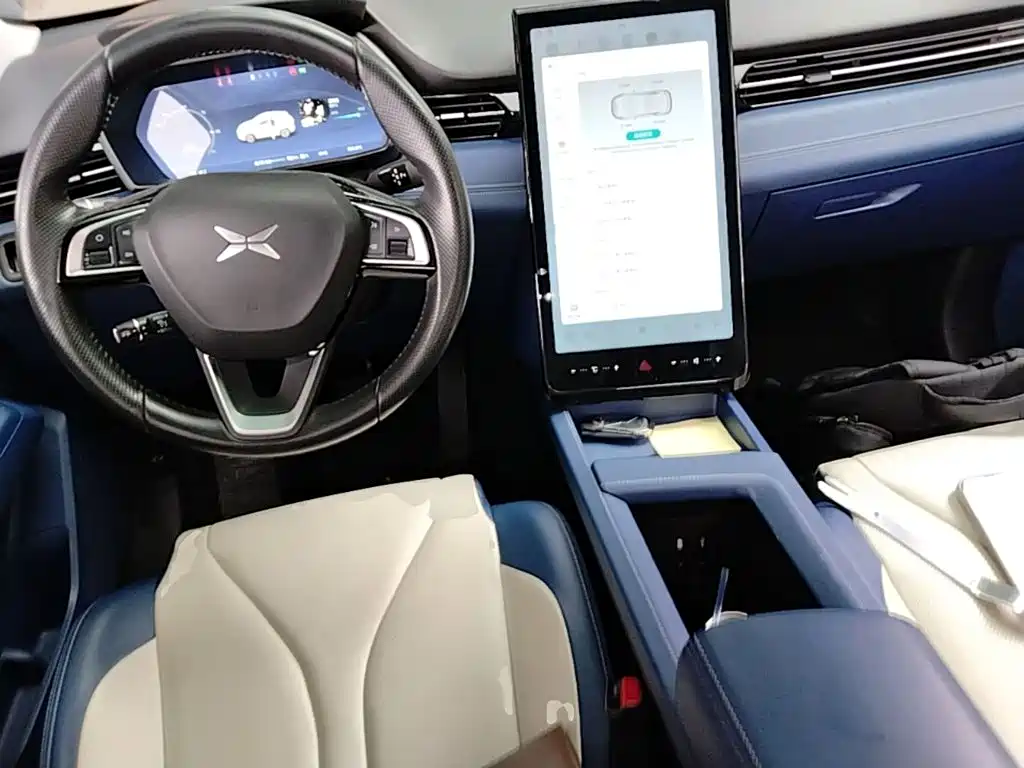 XPeng G3 — миниатюра 10