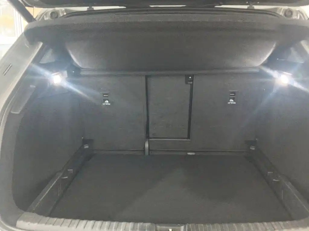 Audi Q4 e-tron — миниатюра 19