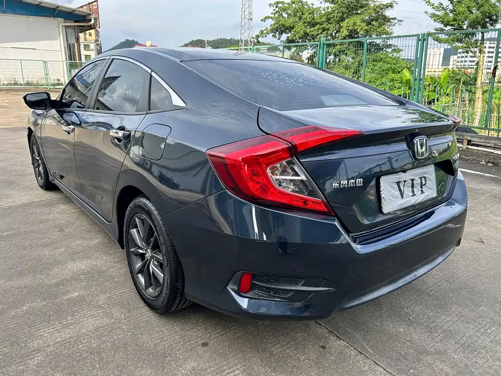 Honda Civic — миниатюра 6