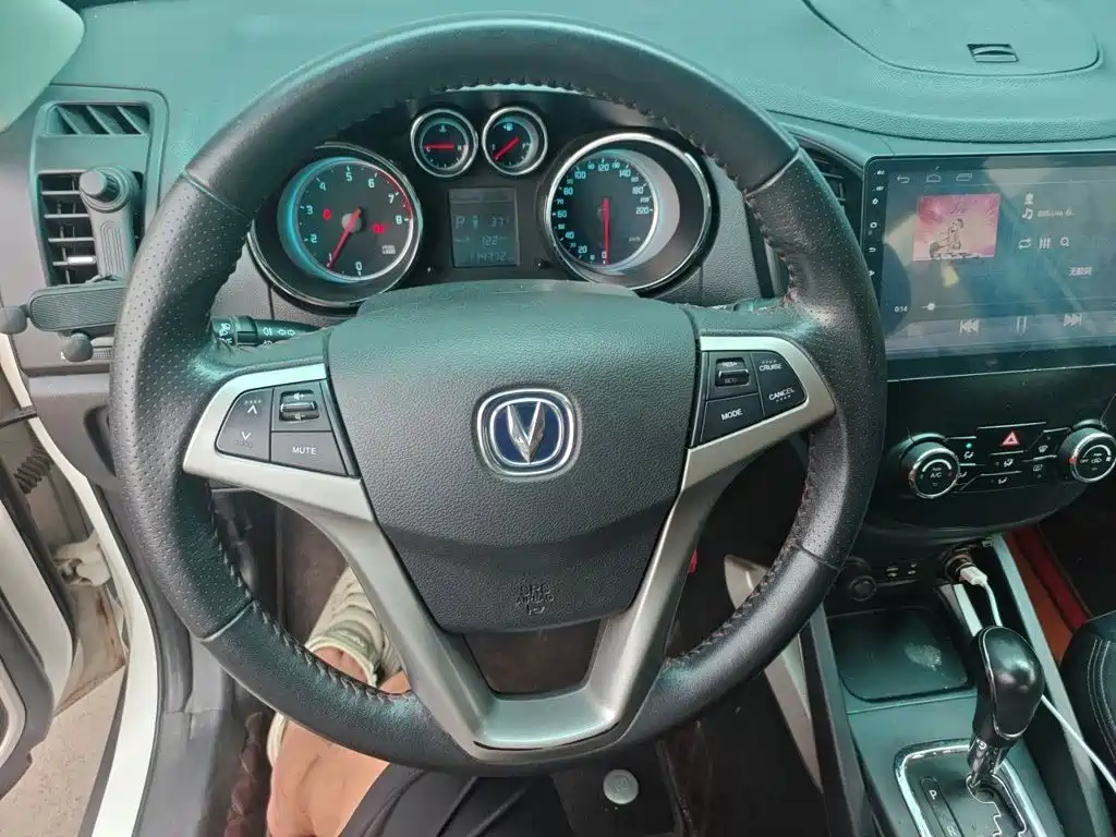 Changan CS35 — миниатюра 11