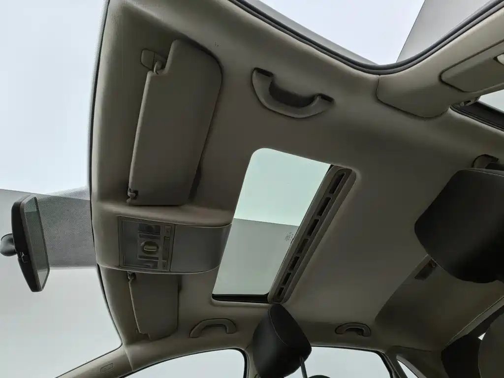 Volkswagen Polo — миниатюра 14