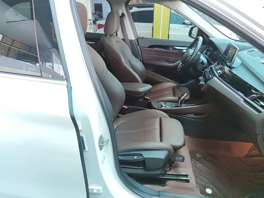 BMW X1 — миниатюра 25