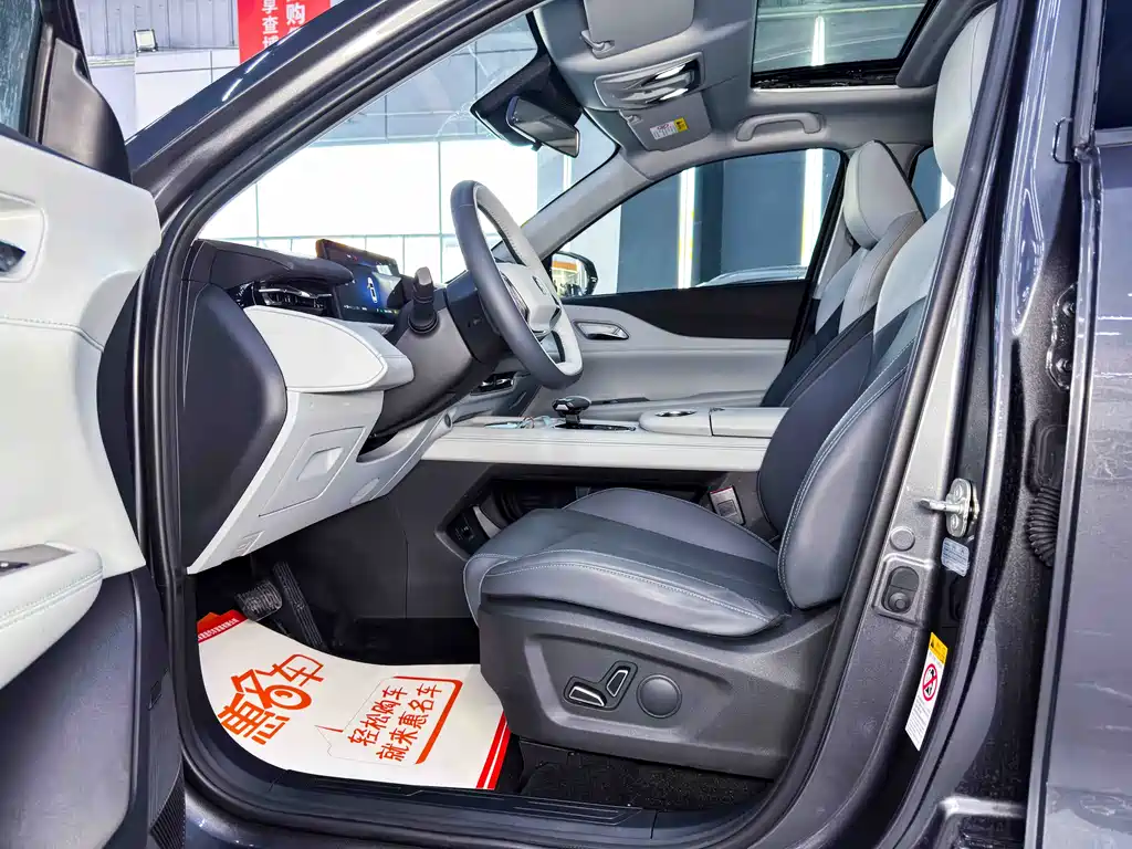 CHANGAN UNI Z NEW ENERGY