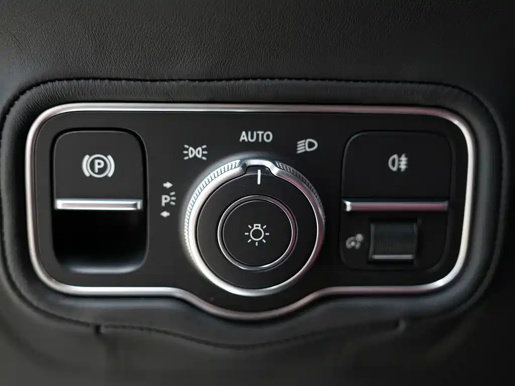Mercedes-Benz G-Class AMG — миниатюра 28