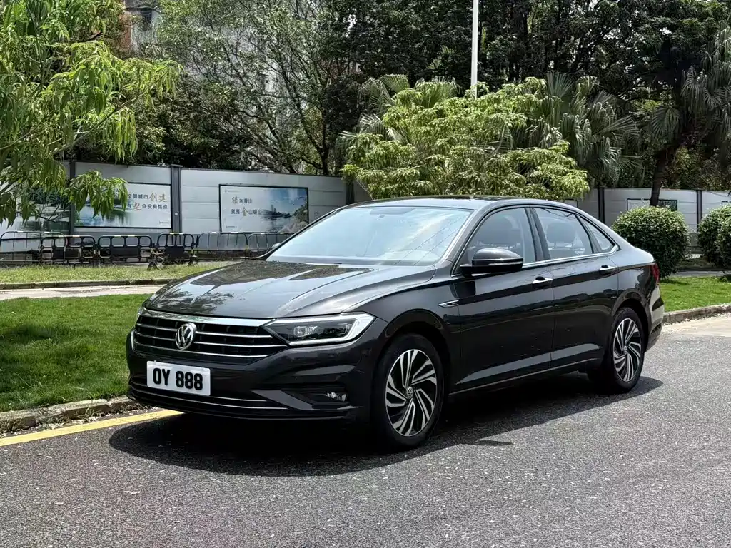 Volkswagen Sagitar 2022