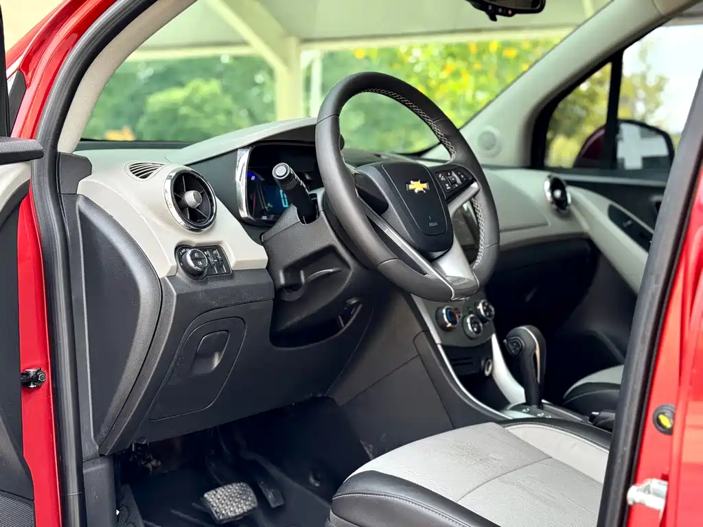 Chevrolet Trax — миниатюра 11