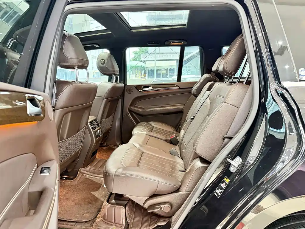 Mercedes-Benz GLS — миниатюра 9