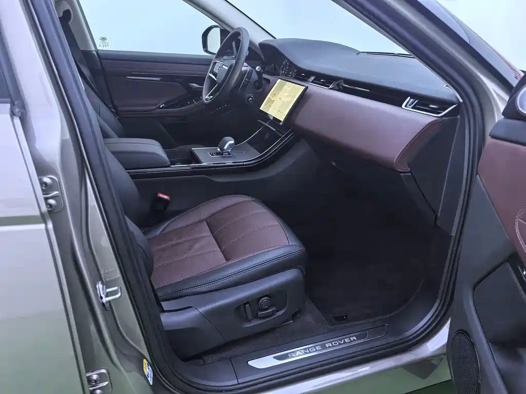 Land Rover Evoque — миниатюра 18