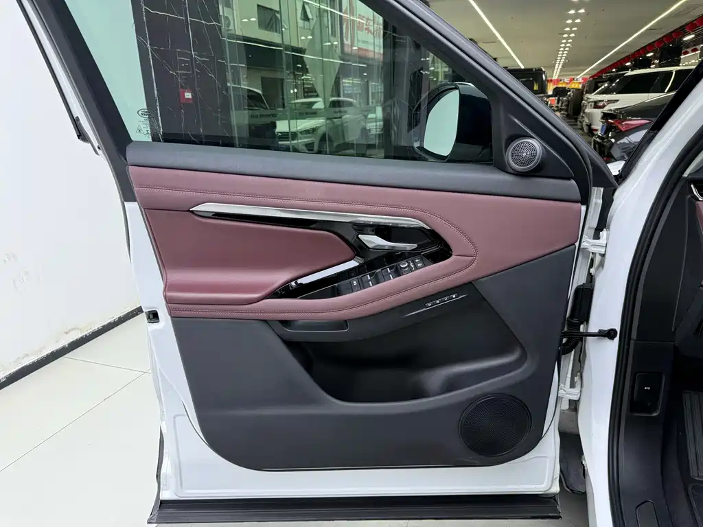 Land Rover Evoque — миниатюра 14