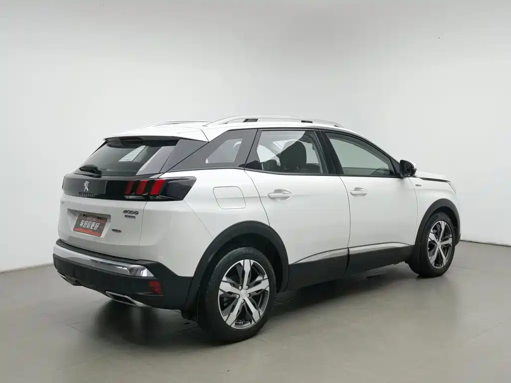 Peugeot 4008 — миниатюра 2