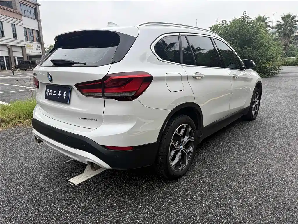 BMW X1 — миниатюра 4