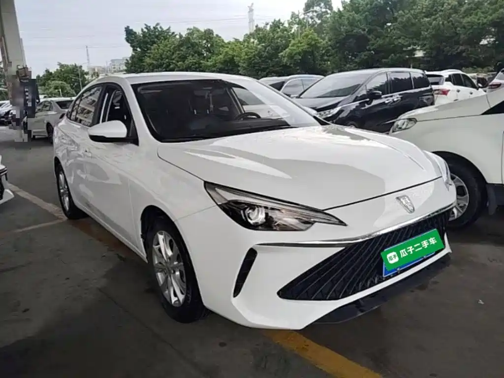 Roewe i5 2023 1.5L CVT Luxury