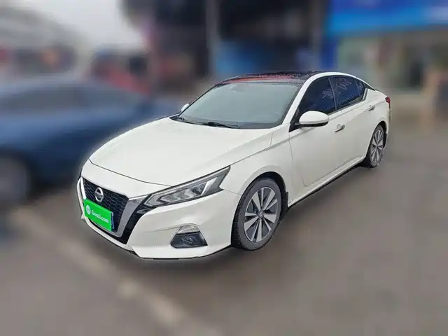 NISSAN TEANA