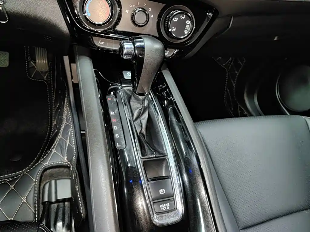 Honda Vezel — миниатюра 14