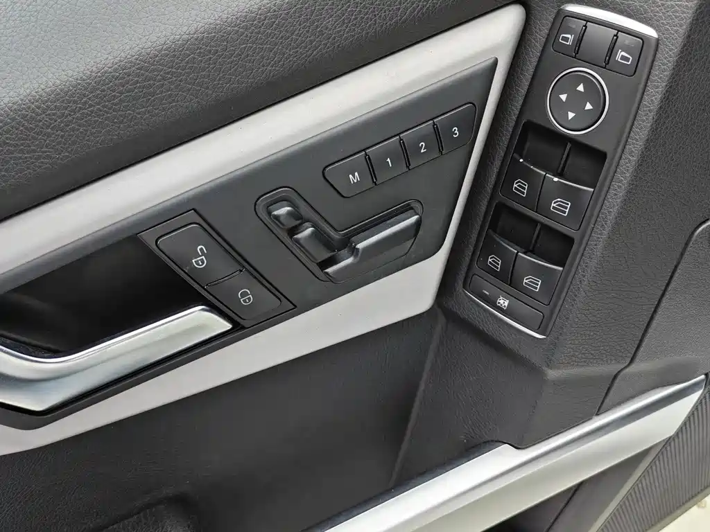 Mercedes-Benz GLK 2014 GLK 200