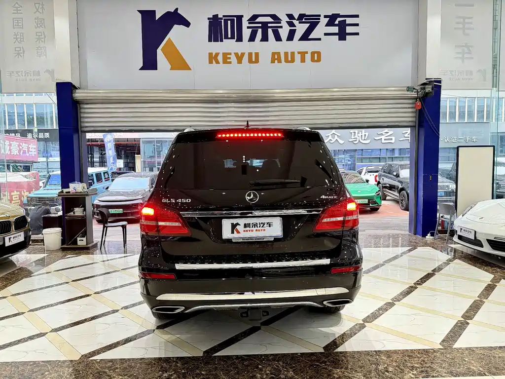 Mercedes-Benz GLS — миниатюра 13