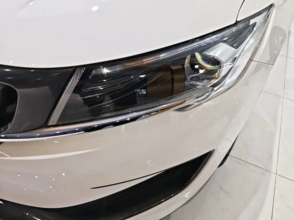 Geely Jia Ji — миниатюра 24