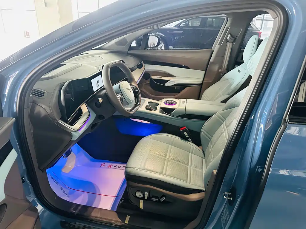 Hongqi Hongqi Tiangong 08 — миниатюра 2