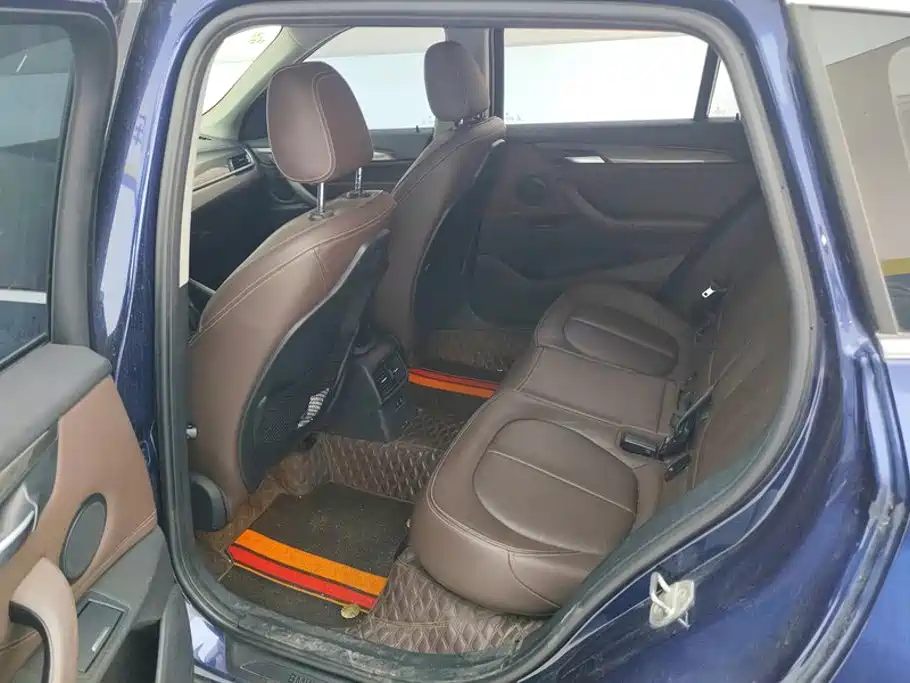BMW X1 — миниатюра 11