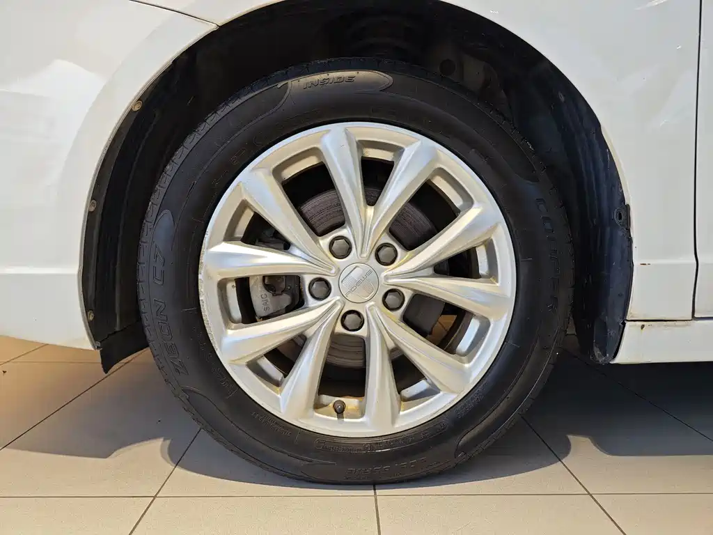 Roewe i5 2019 1.5L AT 4G