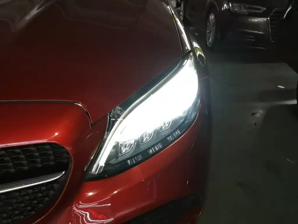 Mercedes-Benz C-Class — миниатюра 24