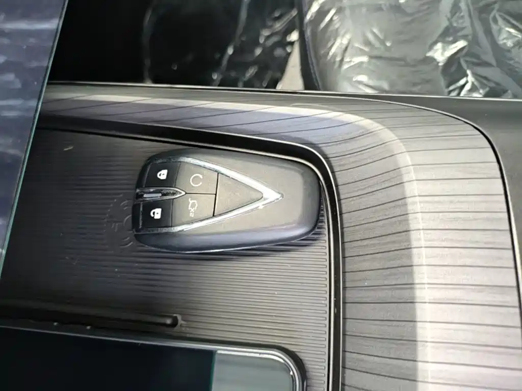 Changan EadoPHEV PHEV 2025 145KM