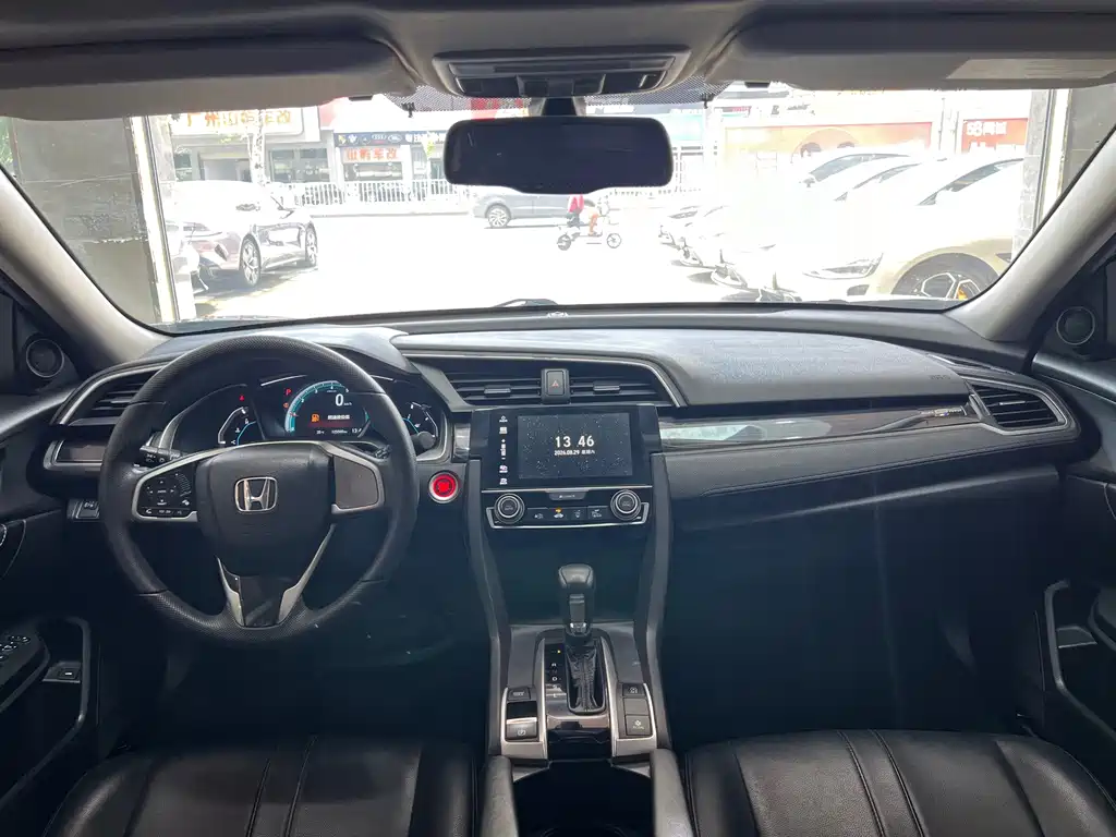 Honda Civic — миниатюра 13