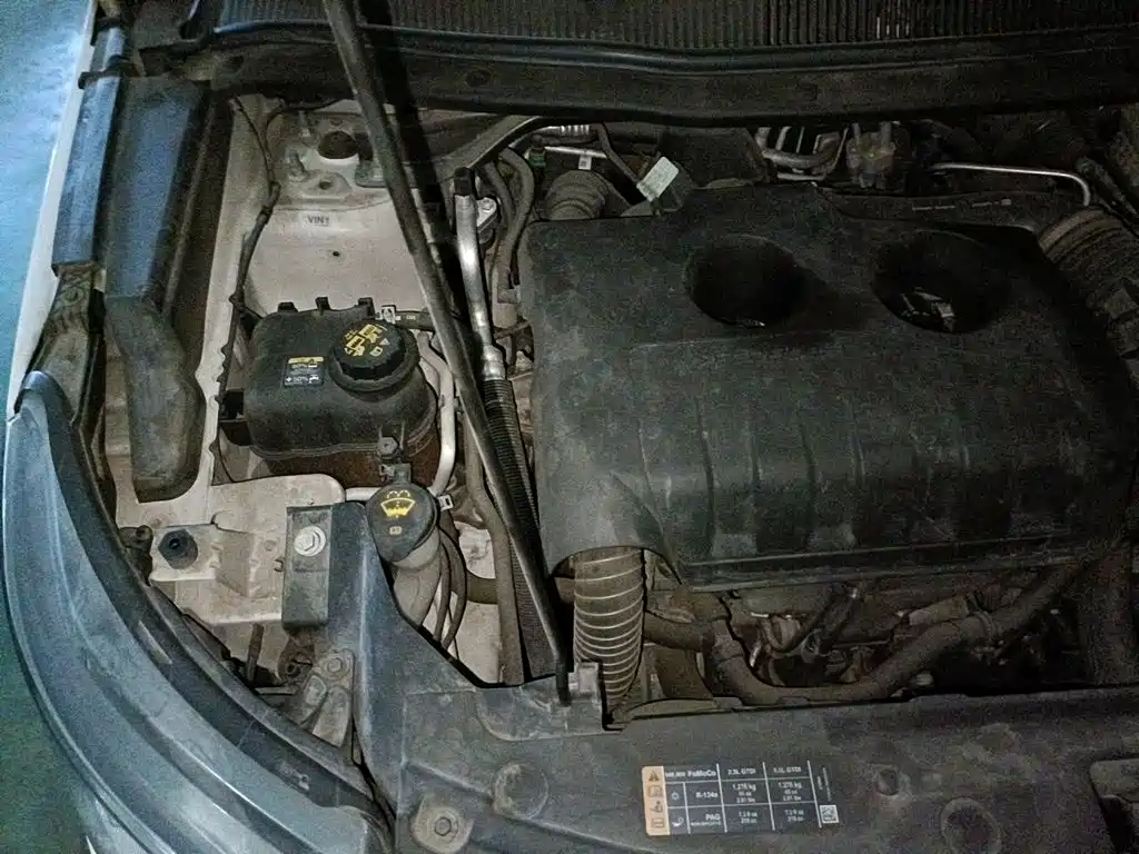 Ford Explorer (Import) — миниатюра 19