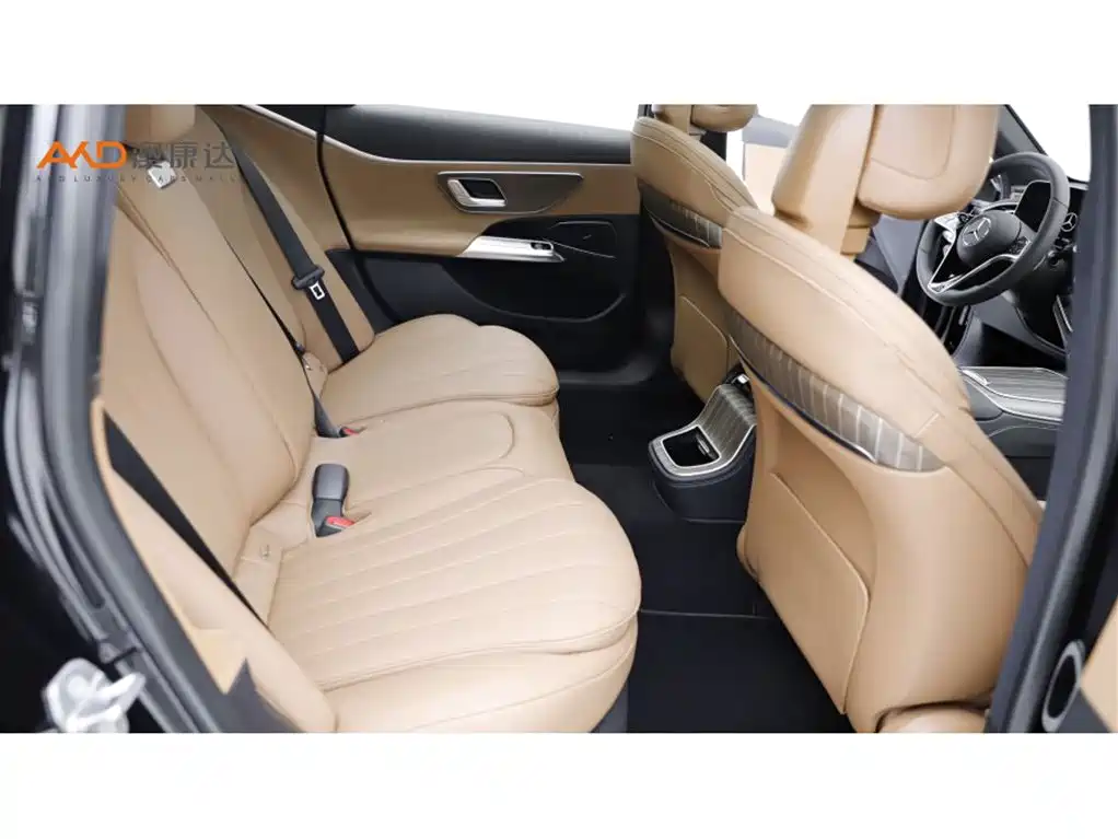 Mercedes-Benz E-Class New Energy — миниатюра 8