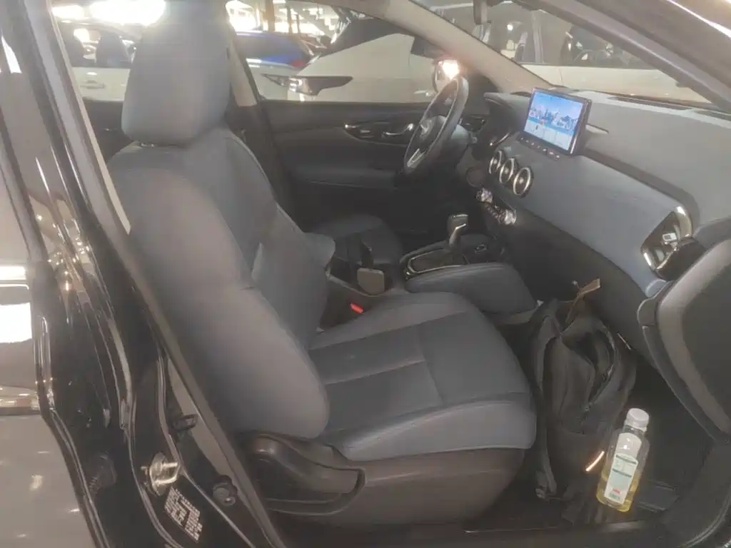 Nissan Qashqai — миниатюра 25