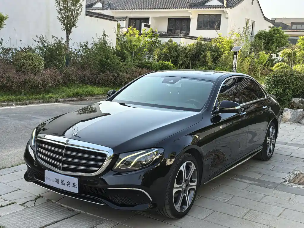 Mercedes-Benz E-Class 2016
