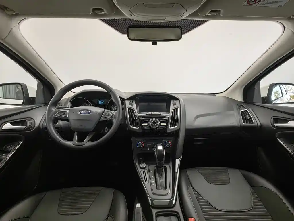 Ford Focus — миниатюра 5