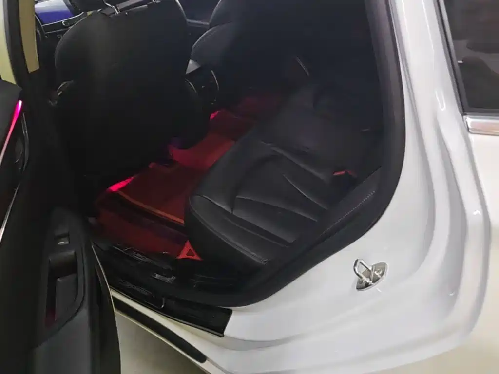Buick LaCrosse — миниатюра 17