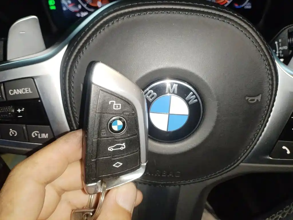 BMW 3 Series — миниатюра 12