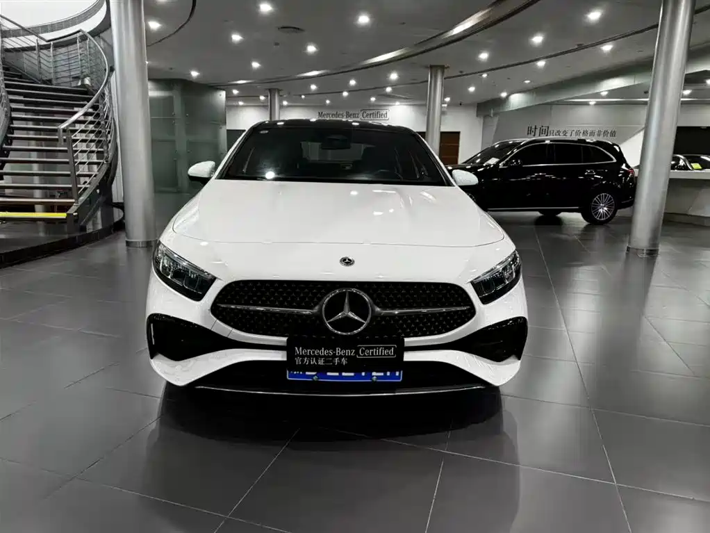 Mercedes-Benz A-Class — миниатюра 7