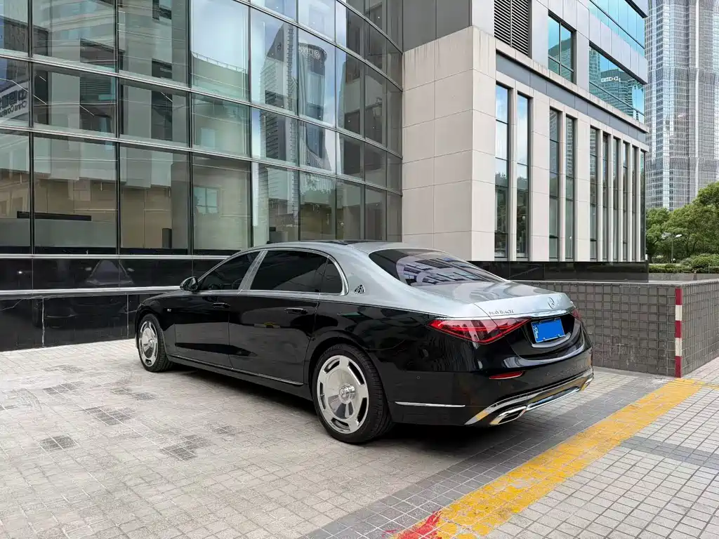 Mercedes-Benz S-Class — миниатюра 4