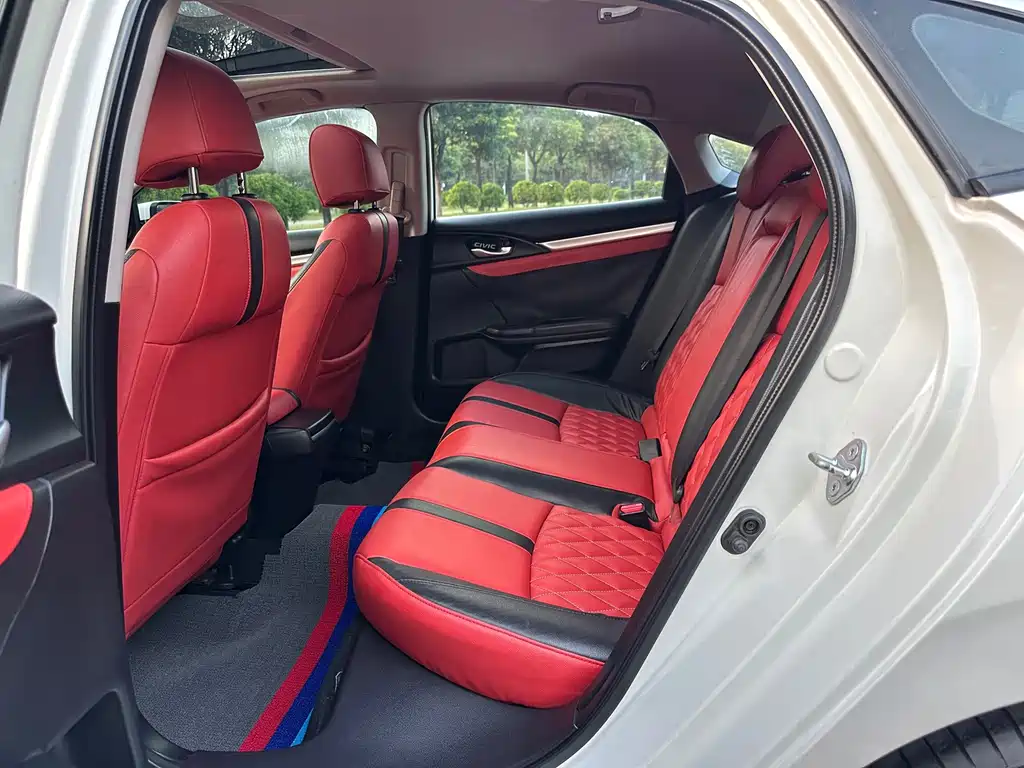 Honda Civic — миниатюра 5