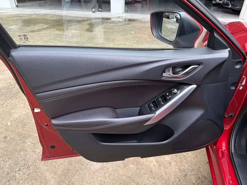 Mazda Atenza — миниатюра 7
