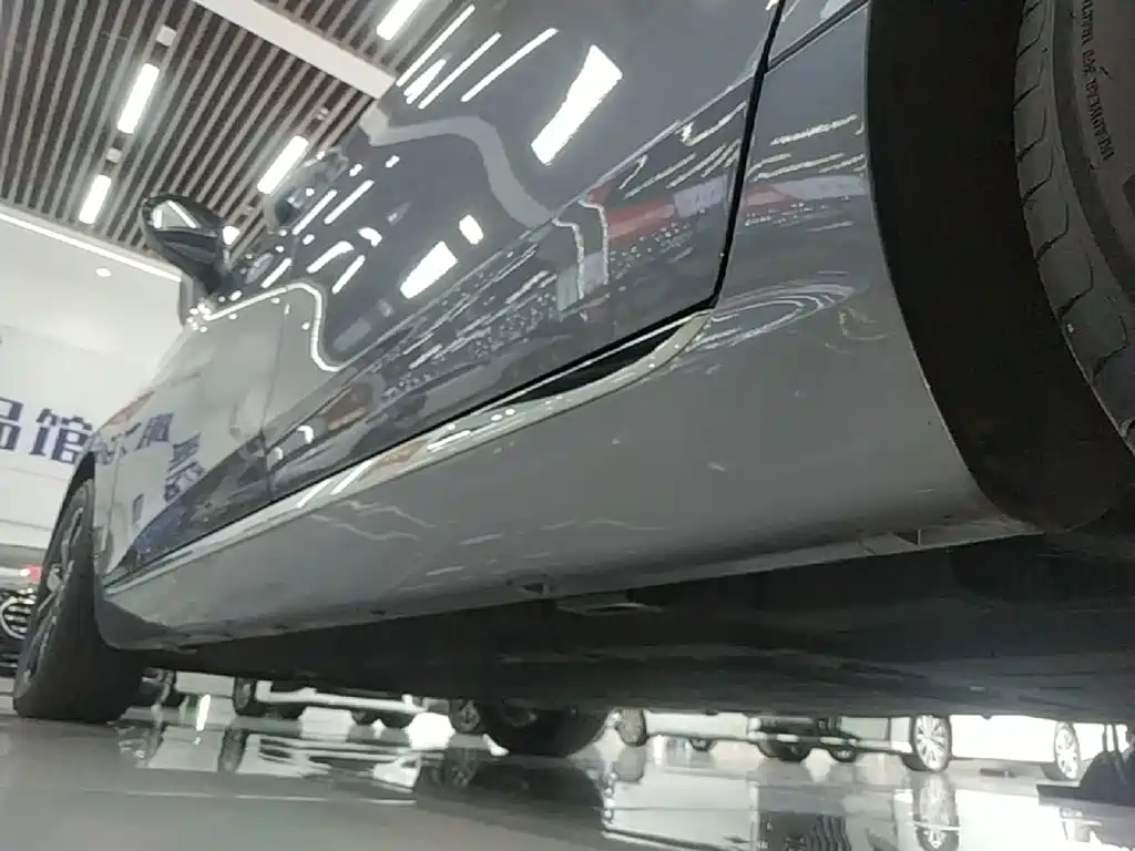 Hongqi Hongqi H5 PHEV — миниатюра 22