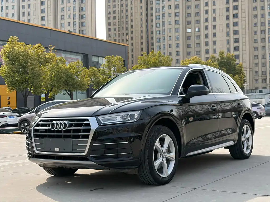 Audi Q5L 2019