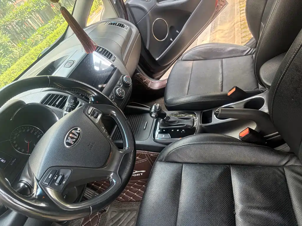 Kia K3 — миниатюра 16