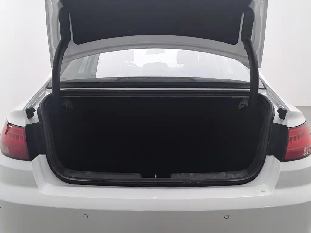 Geely Emgrand GL — миниатюра 16