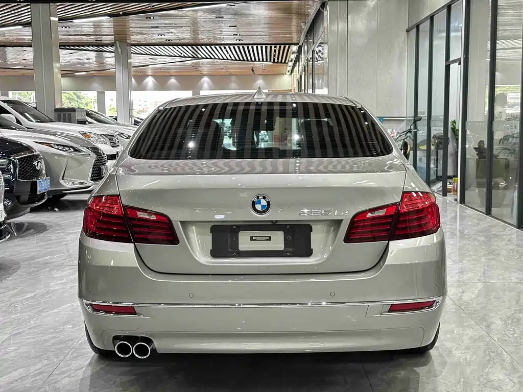 BMW 5 Series 5 2017 525Li Luxury