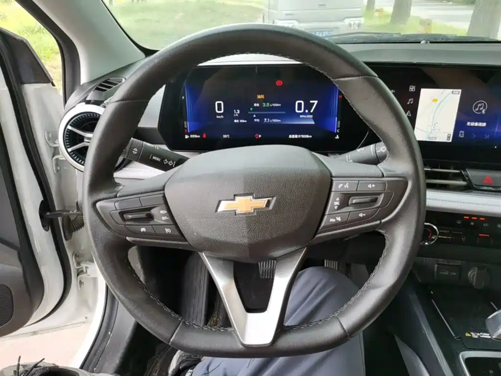 Chevrolet Monza — миниатюра 11