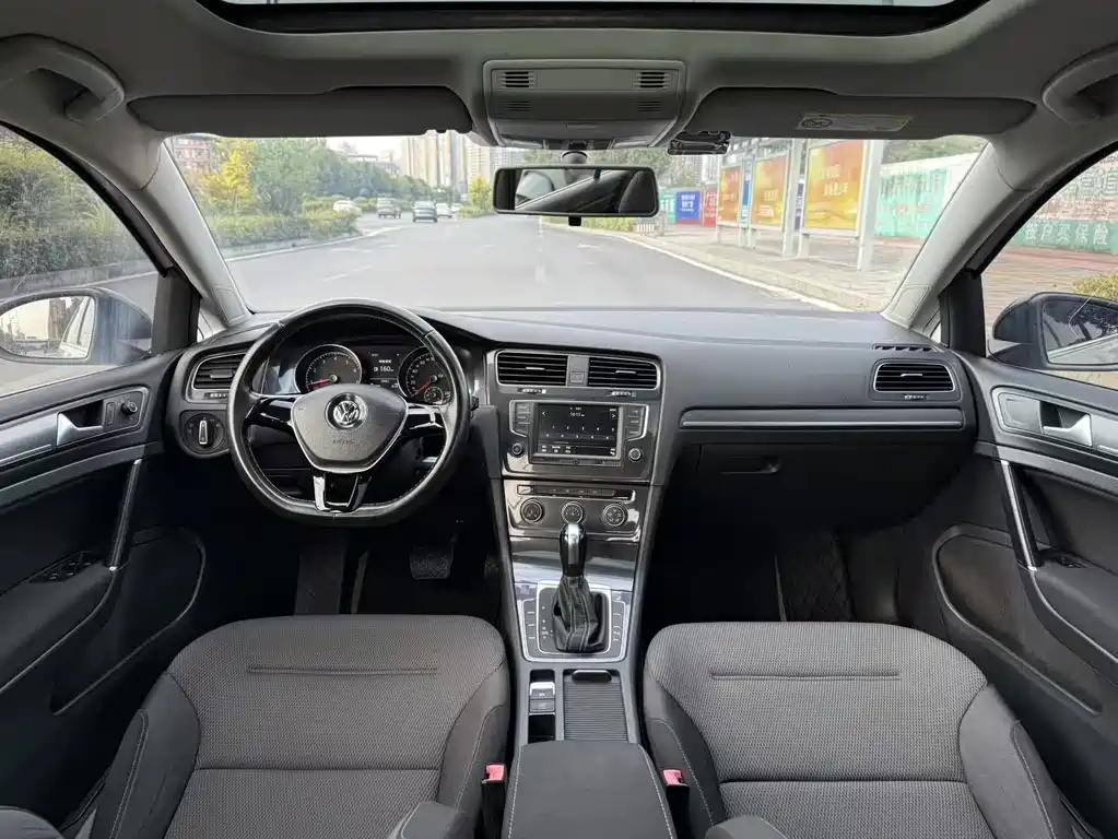 Volkswagen Golf — миниатюра 5